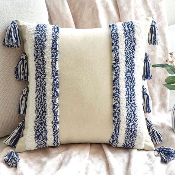 Other - 🎉HP| Luxury Home | Boho Woven Tassel Pillow Cover